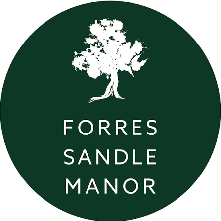 Forres Sandal crest