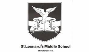 St Leonards School crest