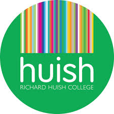 Richard Huish College crest